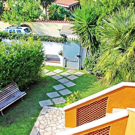 Sandro Fiumicino Dış mekan fotoğraf